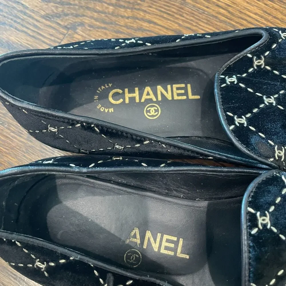 CHANEL Black Velvet Diamond Loafers Logo Smoking Slippers